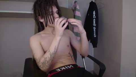 Willie online show from 04-12-26, 09:14