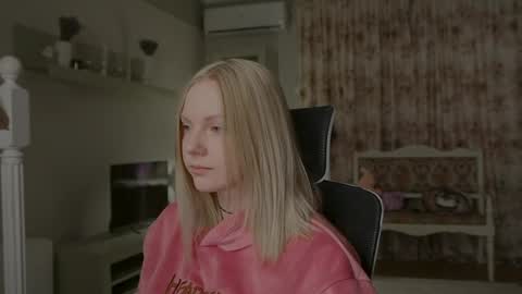 Viktoria online show from 05-31-26, 06:42