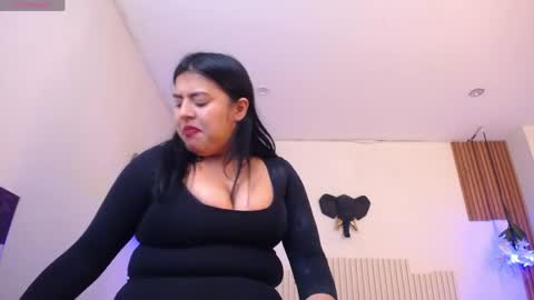 Laura online show from 05-07-26, 05:07