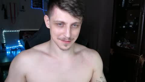 Snapshot of _purrari chatting on 02-26-25, 02:15 Vampire online show from 02-26-25, 02:15