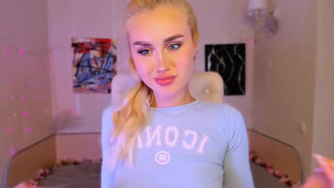 _ravena online show from 11-03-25, 01:45