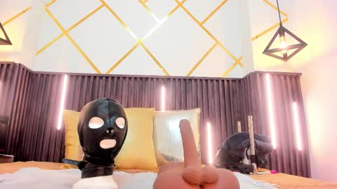 rebecca online show from 11-08-25, 02:50