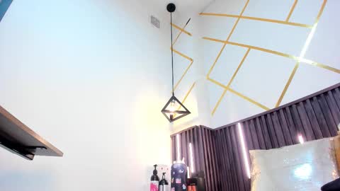 rebecca online show from 11-13-25, 01:54