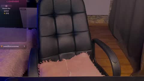 _red__fox__ online show from 12-04-24, 10:30