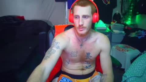 Snapshot of _redxxx chatting on 12-25-24, 09:43 REDxxx online show from 12-25-24, 09:43