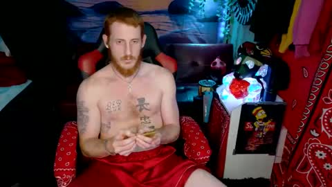 Snapshot of _redxxx chatting on 09-17-25, 11:39 REDxxx online show from 09-17-25, 11:39