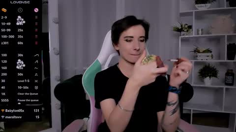 Rein online show from 11-04-25, 06:40