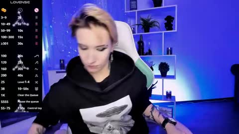 Rein online show from 04-18-26, 07:07