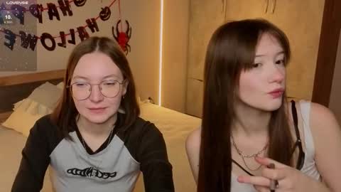 LISSAPVT IS OPEN online show from 10-29-25, 03:53