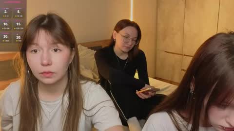 LISSAPVT IS OPEN online show from 03-29-26, 01:55