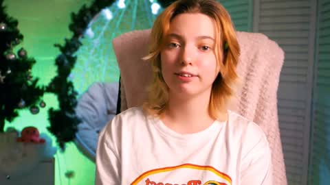 Snapshot of _rockstone_ chatting on 12-13-24, 10:51 Rock stone online show from 12-13-24, 10:51