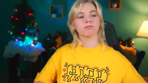 Snapshot of _rockstone_ chatting on 12-24-24, 07:49 Rock stone online show from 12-24-24, 07:49