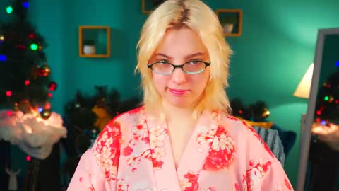 Snapshot of _rockstone_ chatting on 01-06-25, 08:03 Rock stone online show from 01-06-25, 08:03