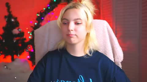 Snapshot of _rockstone_ chatting on 01-11-25, 10:19 Rock stone online show from 01-11-25, 10:19