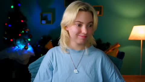 Snapshot of _rockstone_ chatting on 01-16-25, 07:28 Rock stone online show from 01-16-25, 07:28