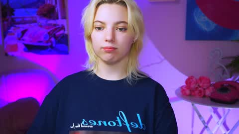 Snapshot of _rockstone_ chatting on 01-19-25, 10:17 Rock stone online show from 01-19-25, 10:17