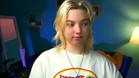 Snapshot of _rockstone_ chatting on 01-25-25, 04:23 Rock stone online show from 01-25-25, 04:23