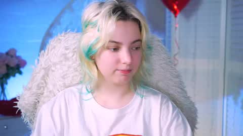 Snapshot of _rockstone_ chatting on 02-16-25, 10:43 Rock stone online show from 02-16-25, 10:43