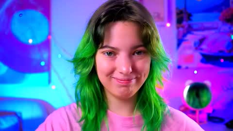 Snapshot of _rockstone_ chatting on 09-30-25, 08:19 Rock stone online show from 09-30-25, 08:19