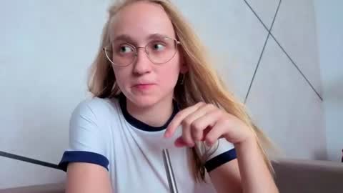 Snapshot of _ruby_kim chatting on 07-07-26, 10:52 Ruby online show from 07-07-26, 10:52