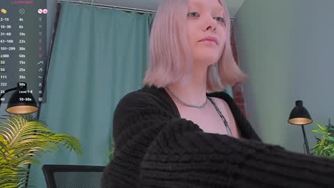 Snapshot of _rude_girl_ chatting on 01-28-25, 02:53 Eve online show from 01-28-25, 02:53