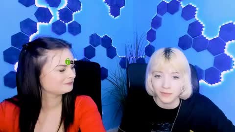 sabrina  online show from 04-07-26, 08:48