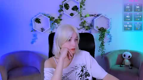 sabrina  online show from 07-18-26, 06:34