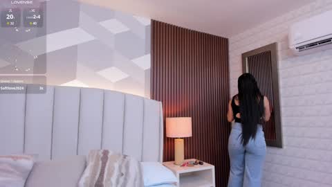 Antonella  online show from 01-15-25, 12:15