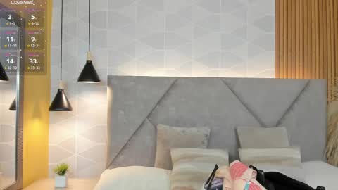 Antonella  online show from 05-23-26, 12:31