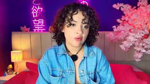 Sara online show from 04-11-26, 07:45