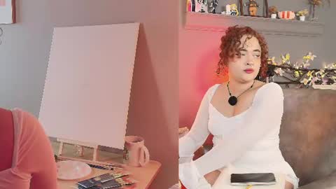 Snapshot of _sarahrose chatting on 06-19-26, 08:45 Sara online show from 06-19-26, 08:45