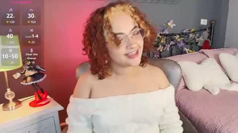 Snapshot of _sarahrose chatting on 07-16-26, 09:43 Sara online show from 07-16-26, 09:43