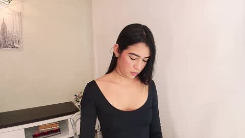 Sassy Girl online show from 10-14-25, 06:31