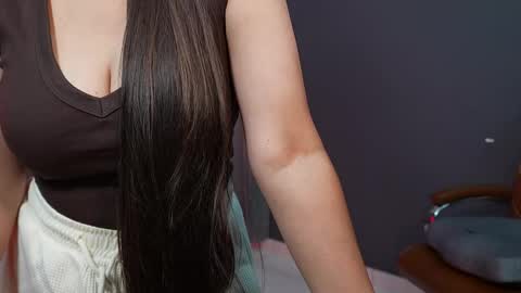 Snapshot of _savy_ chatting on 05-26-26, 07:37 Savreen online show from 05-26-26, 07:37