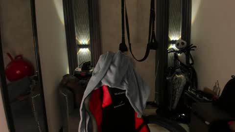 Selene online show from 12-14-25, 05:07