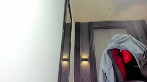 Selene online show from 03-09-26, 12:25