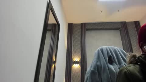 Selene online show from 03-15-26, 01:22