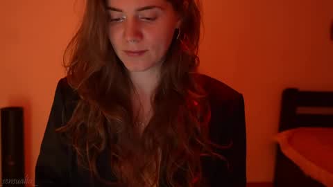 Lia online show from 04-24-26, 08:33