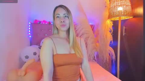 _sexbunny_ online show from 07-08-26, 03:11