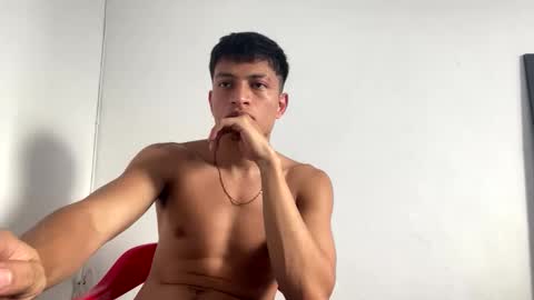 Juan Pablo-independent model online show from 11-27-25, 07:27