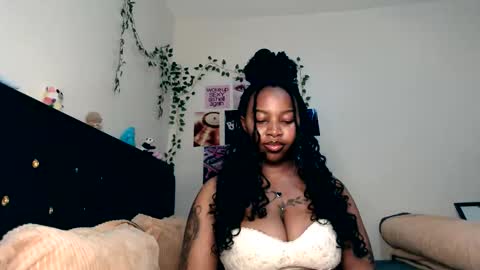Snapshot of _sexysquirter chatting on 05-25-26, 08:37 _sexysquirter online show from 05-25-26, 08:37