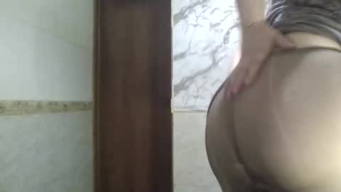 Snapshot of _sexyxsveta_ chatting on 05-07-26, 04:51 SexyXSveta online show from 05-07-26, 04:51