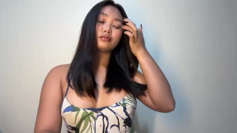 Snapshot of _shinelee chatting on 05-08-26, 07:57 _shinelee online show from 05-08-26, 07:57
