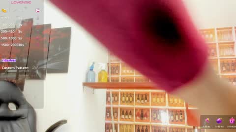 Shirley  online show from 04-08-26, 06:30