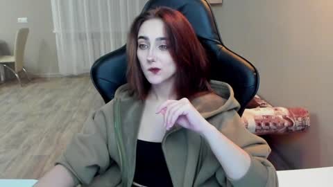 Snapshot of _silverdream chatting on 02-05-25, 04:36 _silverdream online show from 02-05-25, 04:36