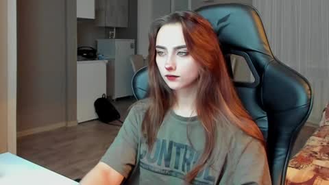 Snapshot of _silverdream chatting on 02-09-25, 03:22 _silverdream online show from 02-09-25, 03:22