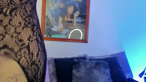 _silvia_vega_ online show from 04-02-26, 07:44