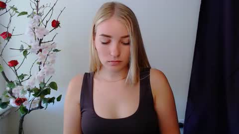 Rachel online show from 06-25-26, 07:24