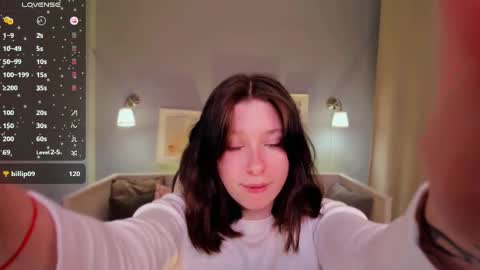 Snapshot of _sofi_spark chatting on 03-09-25, 10:08 Sofi Follow me online show from 03-09-25, 10:08