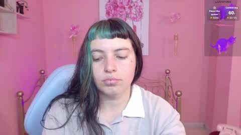 Snapshot of _sofia_smith1 chatting on 06-09-26, 01:23 Sofia online show from 06-09-26, 01:23